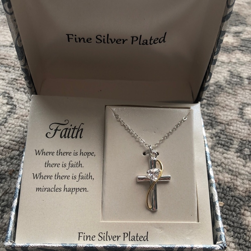 Fine silver plated FAITH cross and chain with clear stone in shape of heart